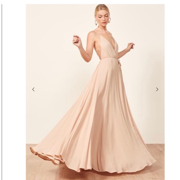 Reformation Callalily Dress - Picture 2 of 16